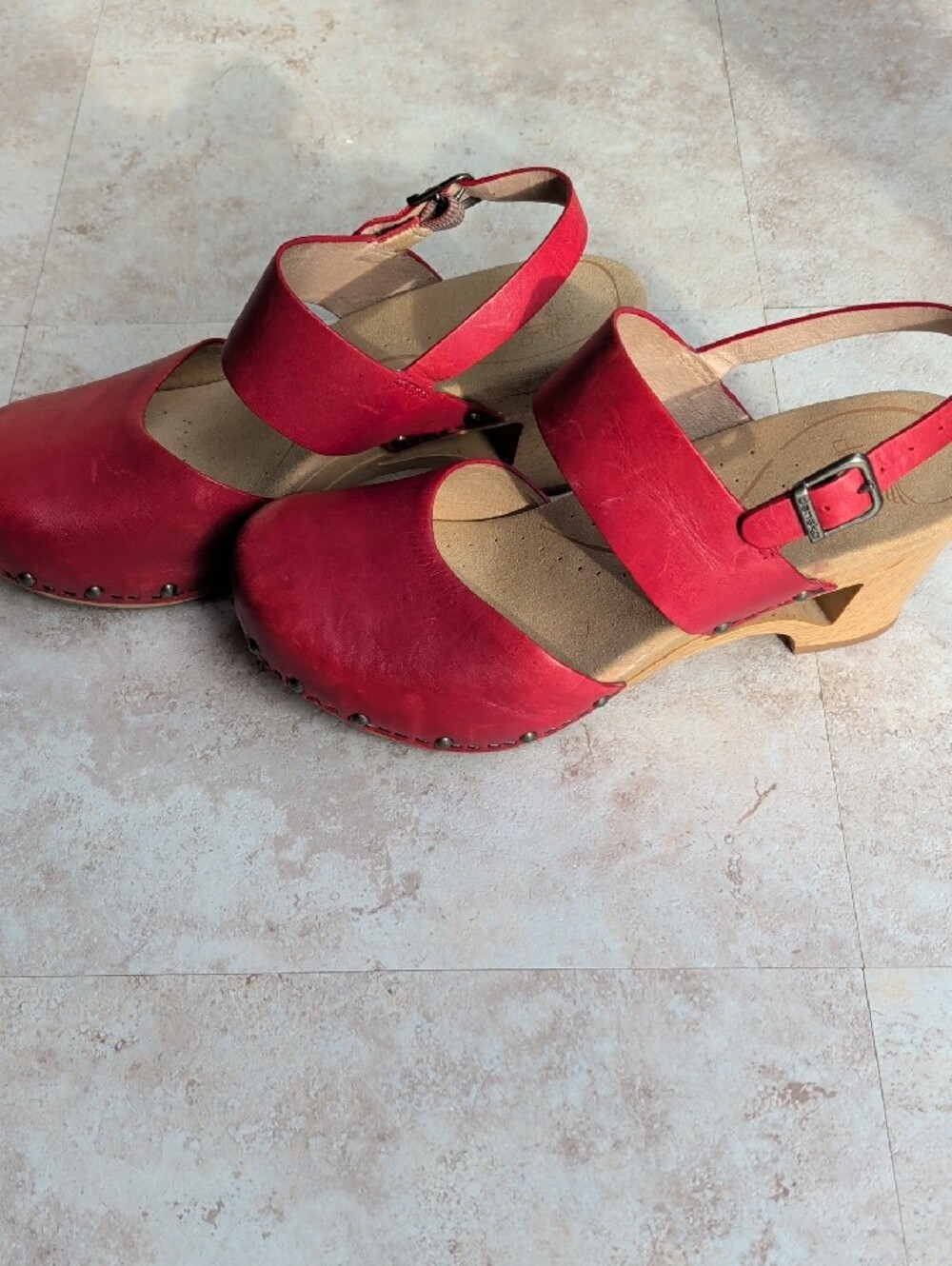 Dansko Red Leather Studded Clog Sandals With Heel - Picture 3 of 9